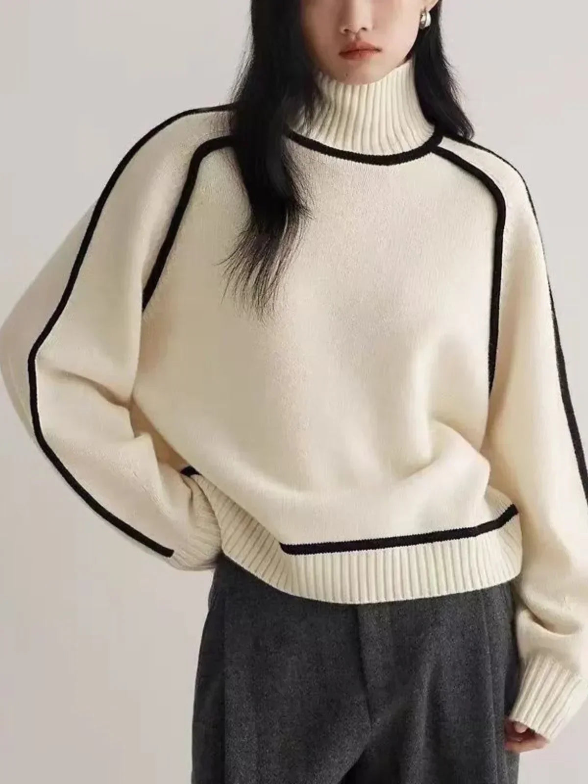 Taylor Murphy | Elegant Turtleneck sweater